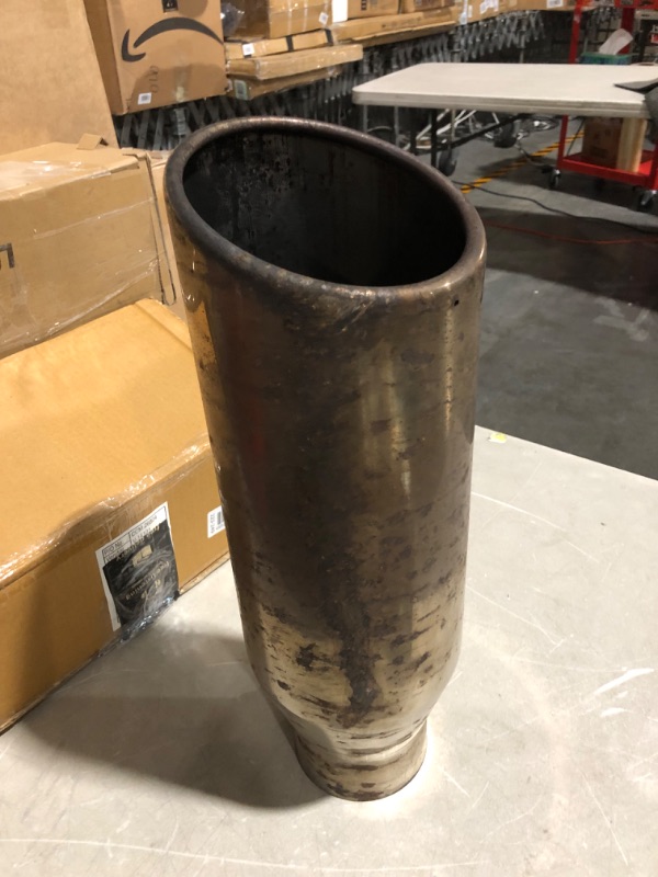 Photo 4 of ***HEAVILY USED AND DIRTY - SEE PICTURES***
Diesel Exhaust Tip 4", 6" Outlet 18" Overall Length Bolt-On Truck Tip, Rolled Angle Cut, Polished