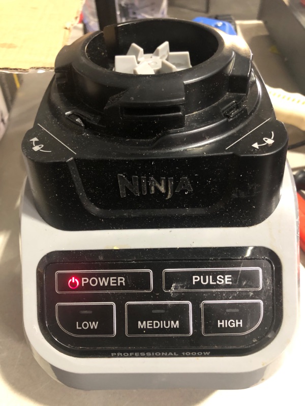 Photo 2 of * used * dirty * see all images *
Ninja BL610 Professional 72 Oz Countertop Blender with 1000-Watt Base and Total Crushing Technology