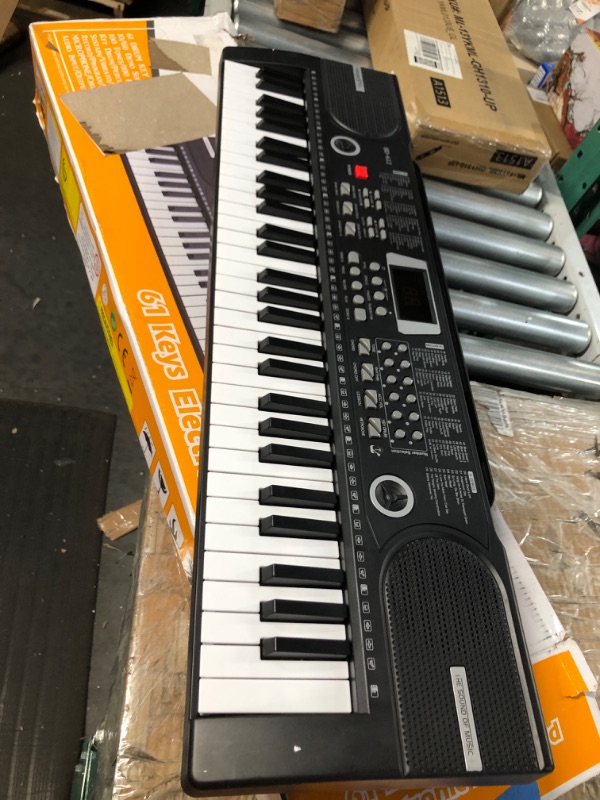 Photo 2 of 61 KEYS ELECTRONIC KEYBOARD 