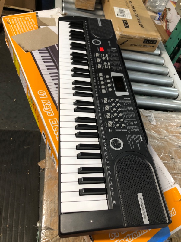 Photo 3 of 61 KEYS ELECTRONIC KEYBOARD 