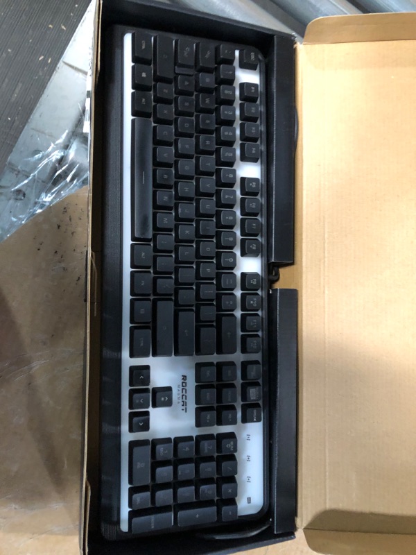 Photo 1 of ROCCAT Magma Silent Membrane Switch PC Gaming Keyboard 