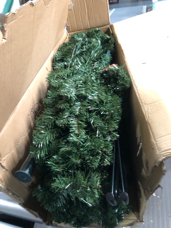 Photo 3 of ***MISSING PARTS - UNTESTED - SEE NOTES***
SHareconn 7.5ft Prelit Premium Artificial Hinged Christmas Tree 