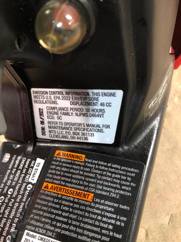 Photo 4 of CRAFTSMAN S205 46-cc 2-cycle 20-in Gas Chainsaw
