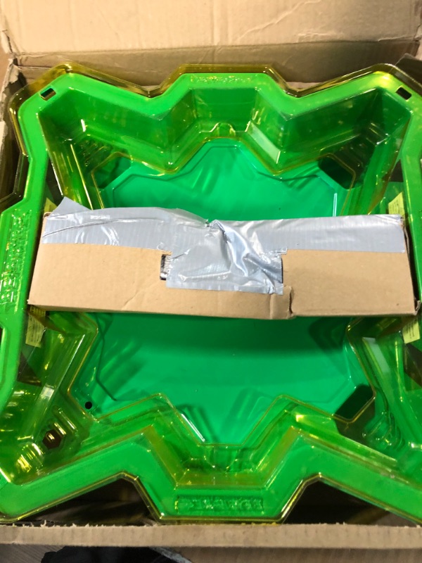 Photo 2 of Beyblade Burst Evolution Star Storm Battle Set (Amazon Exclusive) Frustration-Free Packaging