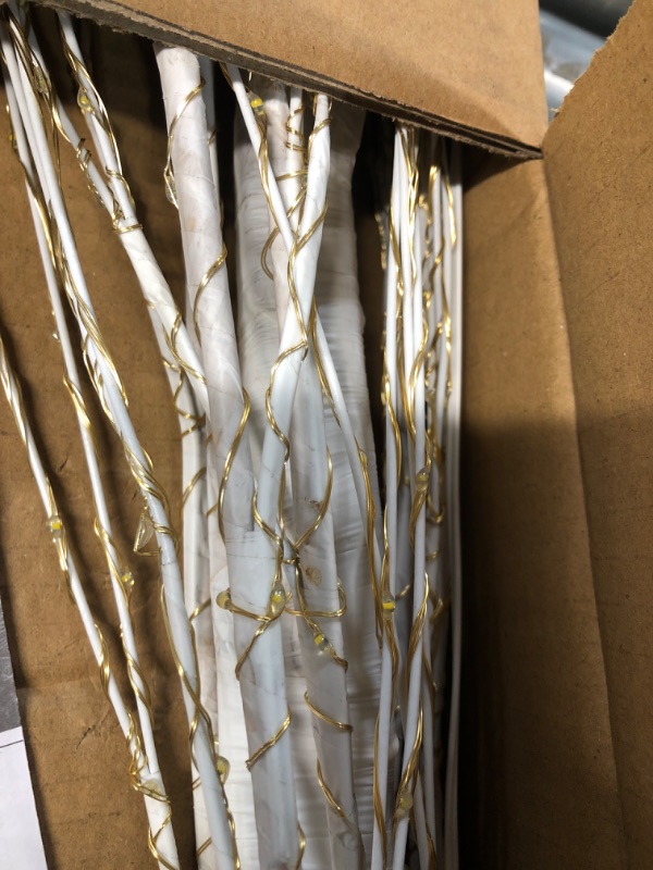 Photo 3 of *DOES NOT FUNCTION*
IJG 5FT Lighted Birch Tree 600 LED Warm White Fairy Lights