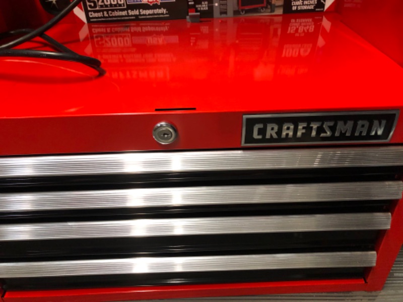 Photo 3 of CRAFTSMAN 2000 Series 26-in W x 19.75-in H 5-Drawer Steel Tool Chest (Red)