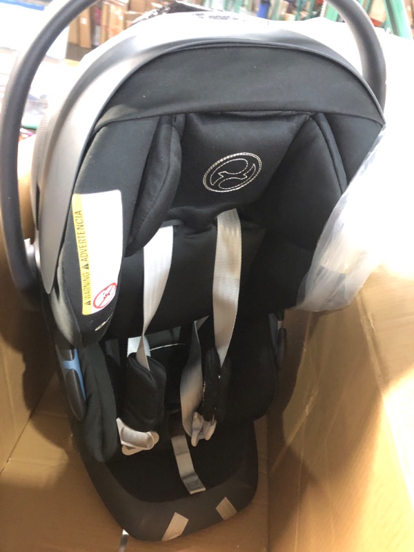 Photo 2 of Cybex Cloud G Comfort Extend Infant Car Seat with Anti-Rebound Base, Linear Side Impact Protection, Latch Install, Ergonomic Full Recline, Extended Leg Rest, Moon Black