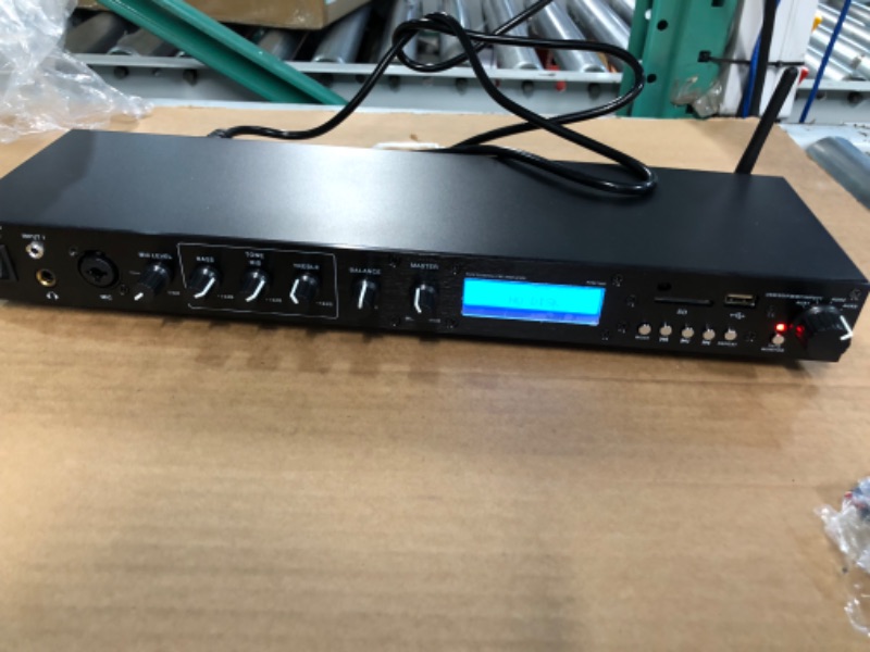 Photo 3 of Pyle Rack Mount Studio Pre-Amplifier - Audio Receiver System