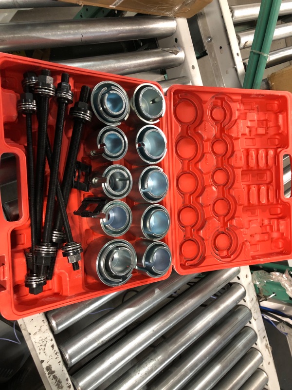 Photo 3 of VEVOR 27 PCS Pull and Press Sleeve Kit, 45# Steel Removal Installation Bushes Bearings Tool Kit, Bush Removal Insertion Sleeve Tool Set Works on Most Cars and LCV, HGV Engines