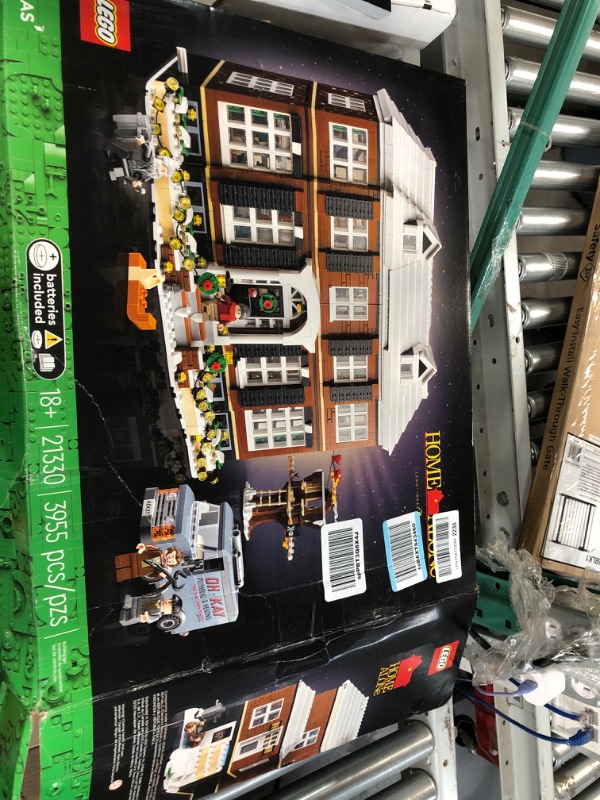 Photo 4 of ***MOST BAGS OPEN*LOOSE PIECES IN BOX*MISSING PIECES***
Lego 21330 Ideas Home Alone