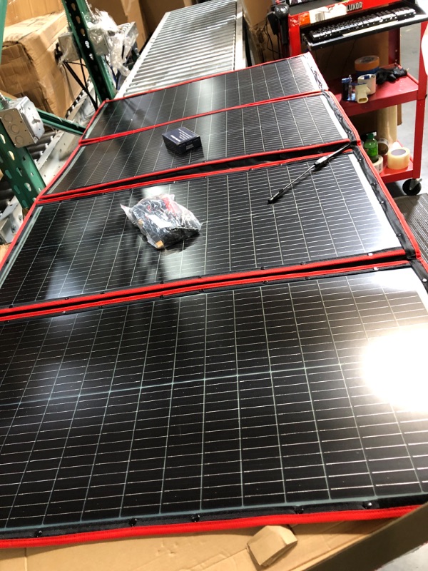 Photo 4 of (READ FULL POST) DOKIO 300W 18V Portable Solar Panel Kit (ONLY 0.9in Thick) Folding Solar Charger with 2 USB Outputs for 12v Batteries/Power Station AGM LiFePo4 RV Camping Trailer Car Marine