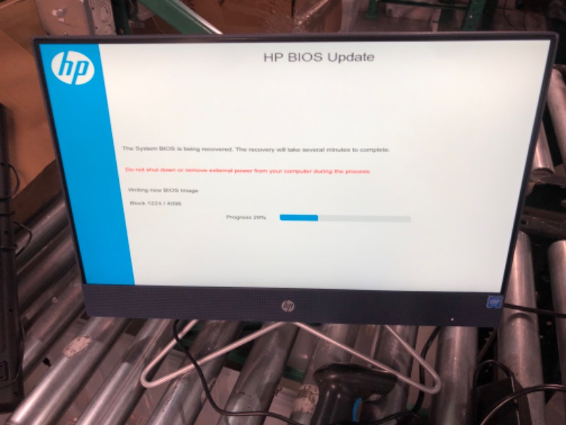 Photo 2 of HP ALL IN ONE PC.
WINDOWS 10
