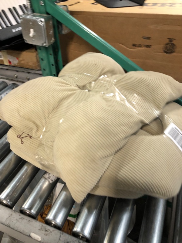 Photo 1 of Washable Dog Bed Deluxe Plush Dog Crate Beds Fulffy Comfy Kennel Pad Anti-Slip Pet Sleeping Mat for Large, Jumbo, Medium, Small Dogs Breeds