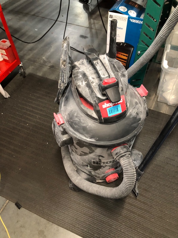 Photo 3 of *VERY DIRTY* Shop-Vac 12-Gallons 6-HP Corded Wet/Dry Shop Vacuum with Accessories Included
