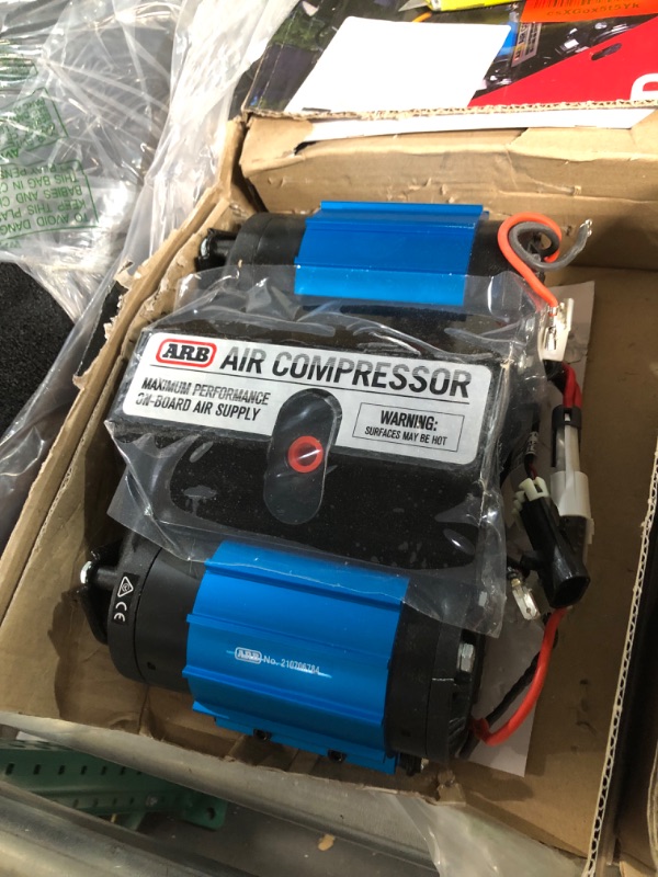 Photo 10 of ***NOT FUNCTIONAL - FOR PARTS - NONREFUNDABLE - SEE COMMENTS***
ARB CKMTA12 '12V' On-Board Twin High Performance Air Compressor