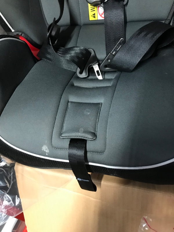 Photo 5 of *SEE NOTES* Graco SlimFit 3 in 1 Car Seat -Slim & Comfy Design Saves Space in Your Back Seat, Darcie, One Size SlimFit Darcie