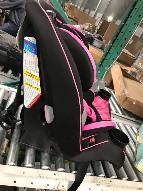 Photo 3 of Disney Baby Grow and Go All-in-One Convertible Car Seat, Rear-facing 5-40 pounds, Forward-facing 22-65 pounds, and Belt-positioning booster
