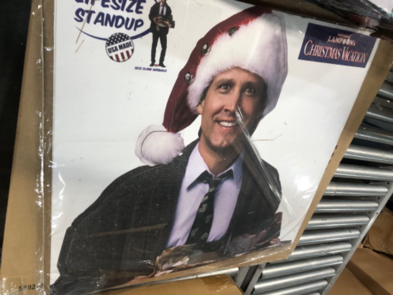 Photo 2 of * damaged * see all images *
Cardboard People Clark Griswold Life Size Cardboard Cutout Standup - National Lampoon's Christmas Vacation