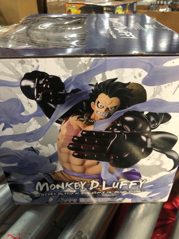 Photo 5 of **SMALL DAMAGED (SHOWN IN PHOTOS) **  TAMASHII NATIONS - One Piece - Monkey.D.Luffy (Gear4 Battle of Monsters on Onigashima), 