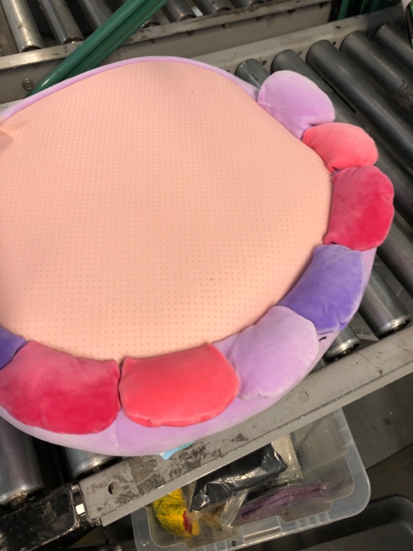 Photo 6 of **LOOKS BRAND NEW** **SEE CLERK NOTES** Squishmallows 30-In Beula Octopus Pet Bed 