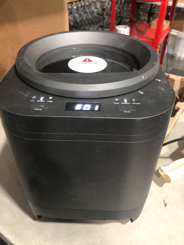 Photo 2 of * used * functional * see all images *
 Electric Composter for Kitchen,2.5L Smart Kitchen Waste Composter,Indoor Food 