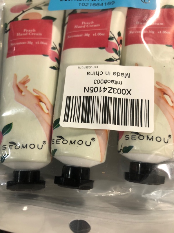 Photo 1 of *STOCK IMG AS REF* PEACH Mini Hand Lotion Travel Size,Moisturizing Hand Care Cream Gift Set,3 pack,portable package