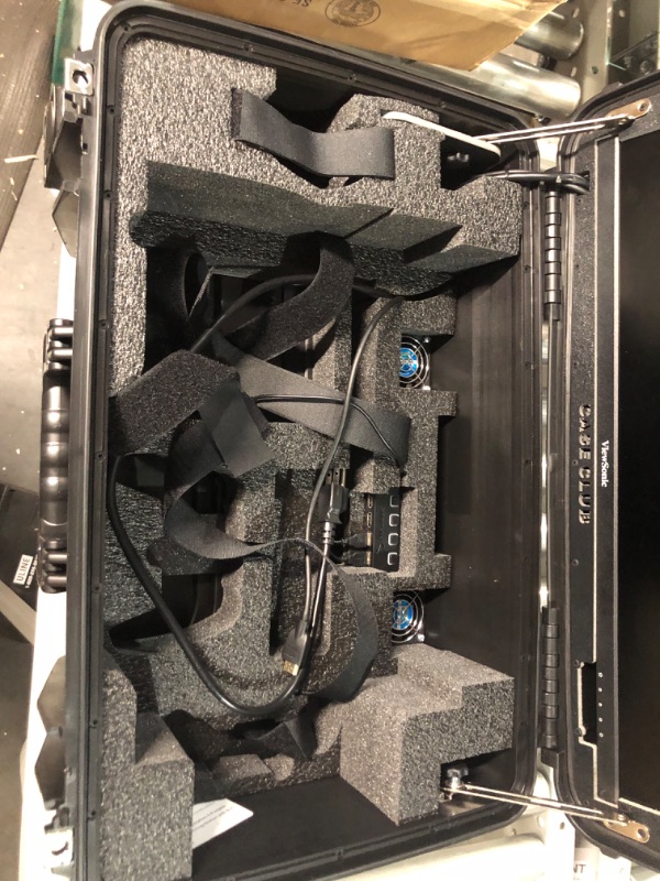 Photo 1 of **DAMAGE**SEE NOTES
Case Club Pro Gaming Station to Fit Playstation 5