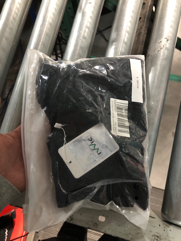 Photo 1 of IVVIC Button Down Tank Tops Small Black