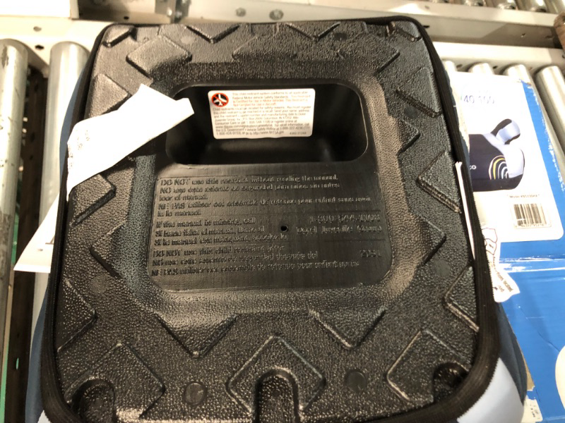 Photo 7 of **SEE CLERK NOTES** Cosco Topside Backless Booster Car Seat **LOOKS BRAND NEW**