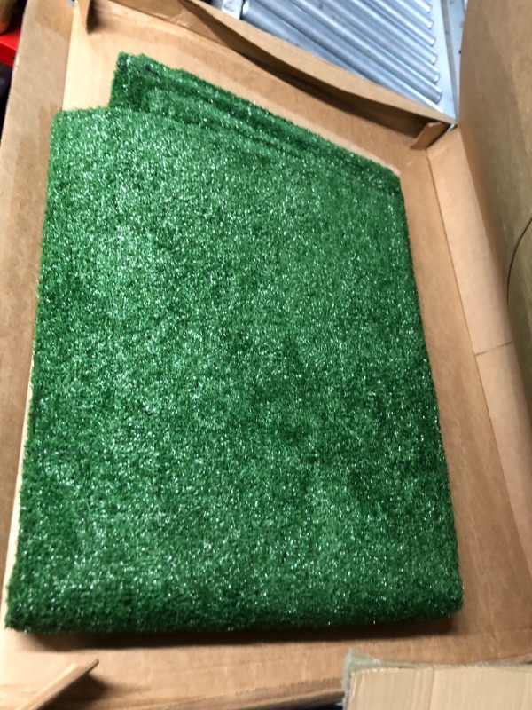 Photo 2 of  Turf rug green