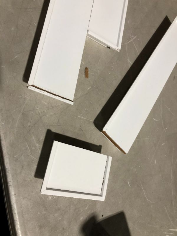 Photo 3 of ***DAMAGED - SEE PICTURES**
Melannco Floating Wall Mount Molding Ledge Shelves, Set of 4, White