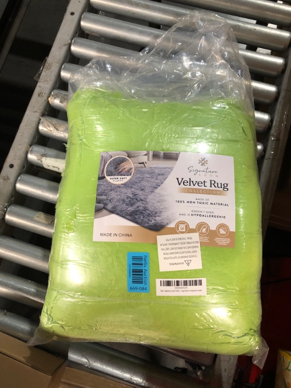 Photo 1 of Signature Loom Fluffy Shaggy Area Rug 8x10 – Soft Fuzzy Velvet Rugs Green