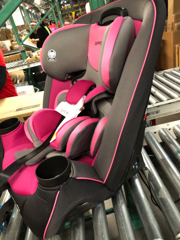 Photo 3 of **USED BUT APPEARS NEW**  Safety 1st Crosstown All-in-One Convertible Car Seat, Rear-Facing 5-40 pounds, Forward-Facing 22-65 pounds, and Belt-Positioning Booster 40-100 pounds, Tickled Pink