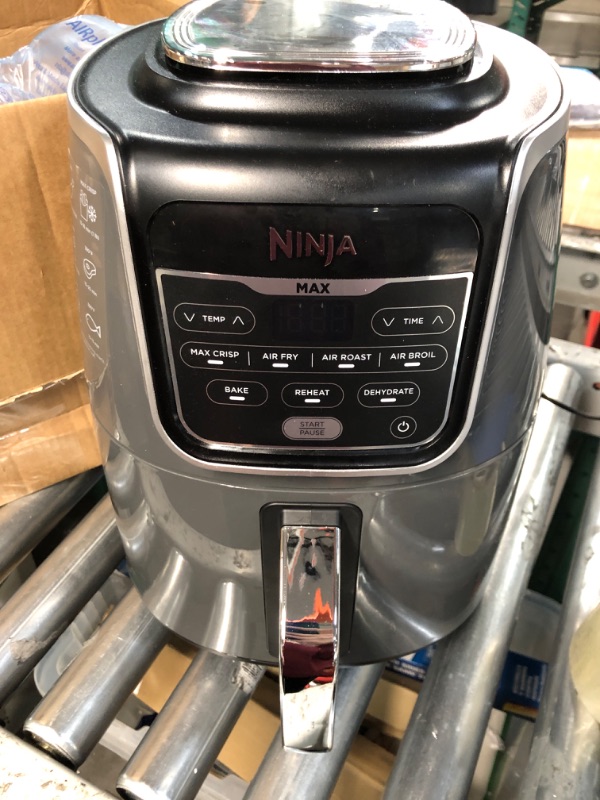Photo 2 of *****NOT IN ORIGINAL PACKAGE*****
Ninja AF150AMZ Air Fryer XL, 5.5 Qt. Capacity that can Air Fry, Air Roast, Bake, Reheat & Dehydrate, with Dishwasher Safe, Nonstick Basket 