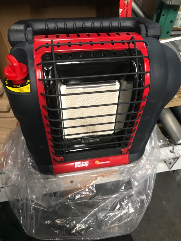 Photo 3 of ** FOR PARTS ONLY NON FUNCTIONAL**
Mr. Heater Portable Buddy 9,000 BTU Propane Gas Radiant Heater