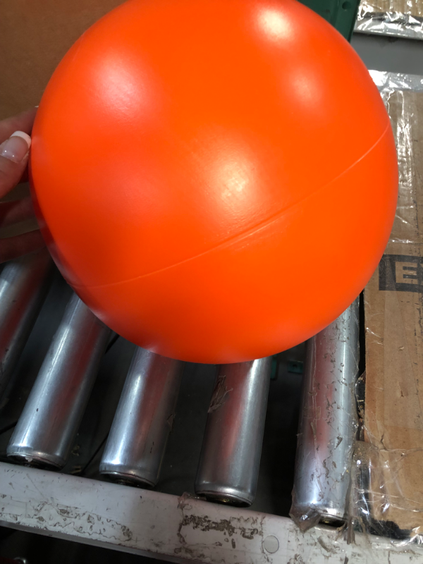 Photo 4 of * used * 
Virtually Indestructible Ball 10 inches