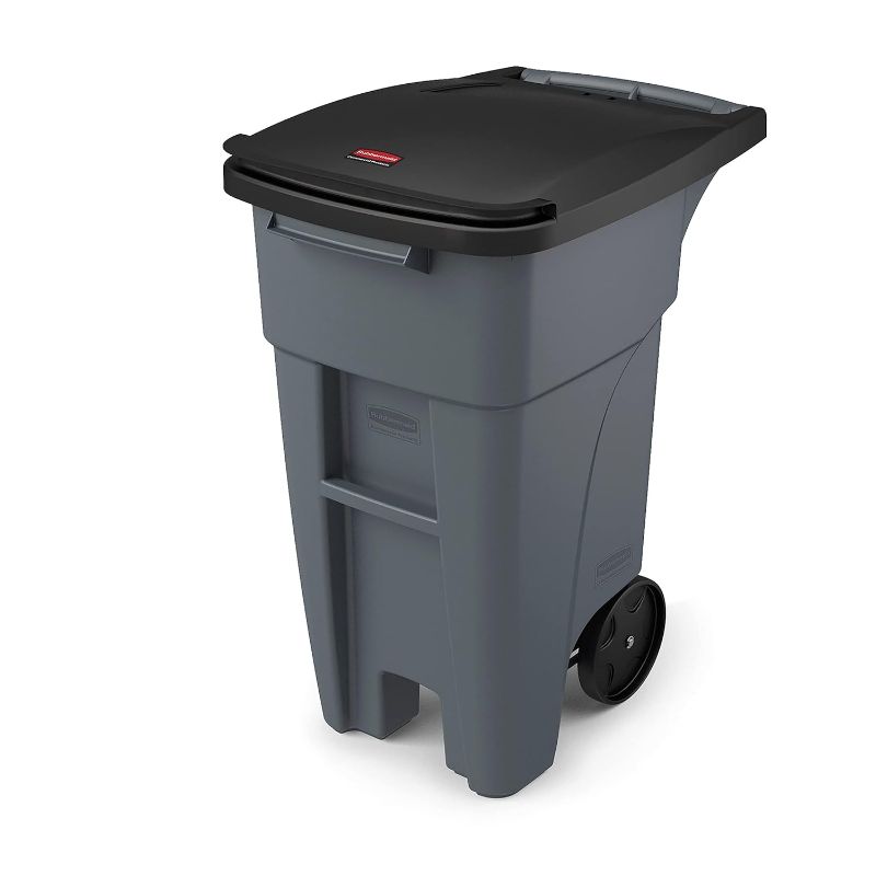 Photo 1 of ***SCRATCHED - DIRTY***
Rubbermaid Commercial Products Brute Rollout Trash/Garbage Can/Bin with Wheels, 32 GAL