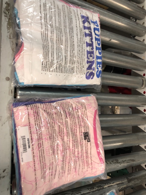 Photo 1 of **MISCELLANEOUS BUNDLE ITEMS NO RETURNS**2 PACK 
SIZE M