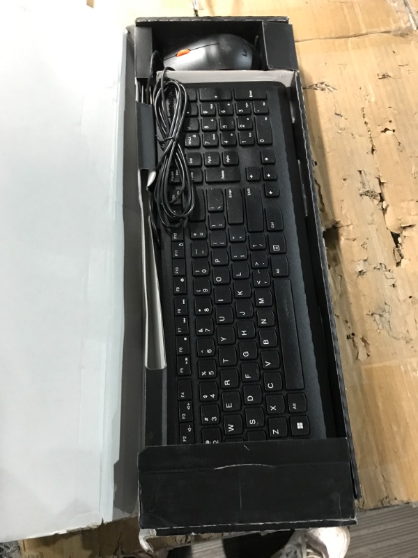 Photo 2 of Lenovo 300 USB Combo, Full-Size Wired Keyboard & Mouse