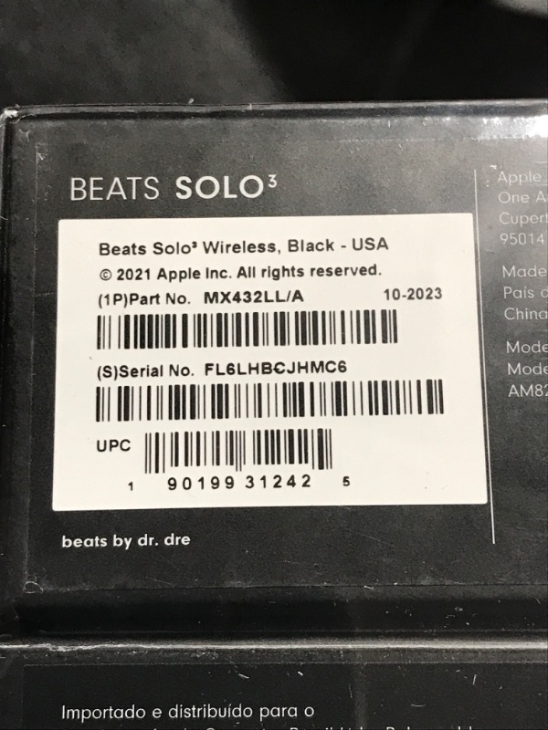 Photo 2 of Beats Solo3 Wireless On-Ear Headphones - Apple W1 Headphone Chip, Class 1 Bluetooth, 40 Hours of Listening Time, Built-in Microphone - Black (Latest Model)