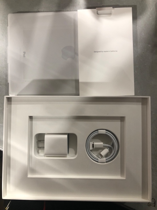 Photo 5 of Apple 2021 10.2-inch iPad (Wi-Fi, 64GB) - Silver WiFi 64GB Silver (WAS SEALED ONLY OPENED TO EXAM)