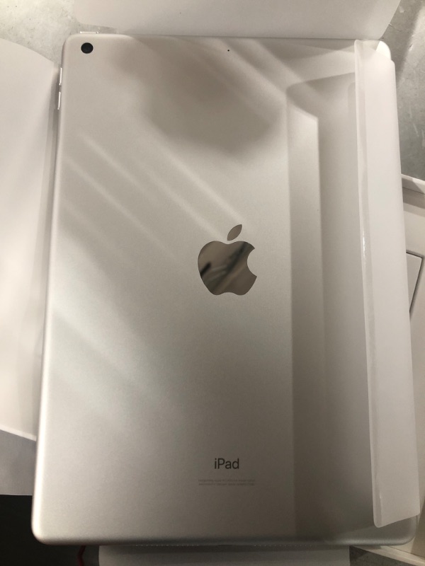 Photo 6 of Apple 2021 10.2-inch iPad (Wi-Fi, 64GB) - Silver WiFi 64GB Silver (WAS SEALED ONLY OPENED TO EXAM)