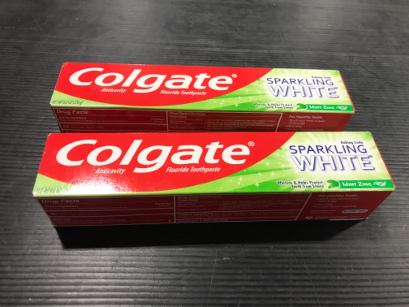 Photo 2 of 2 Pack Colgate Sparkling White Whitening Toothpaste, Mint, 8 Ounce