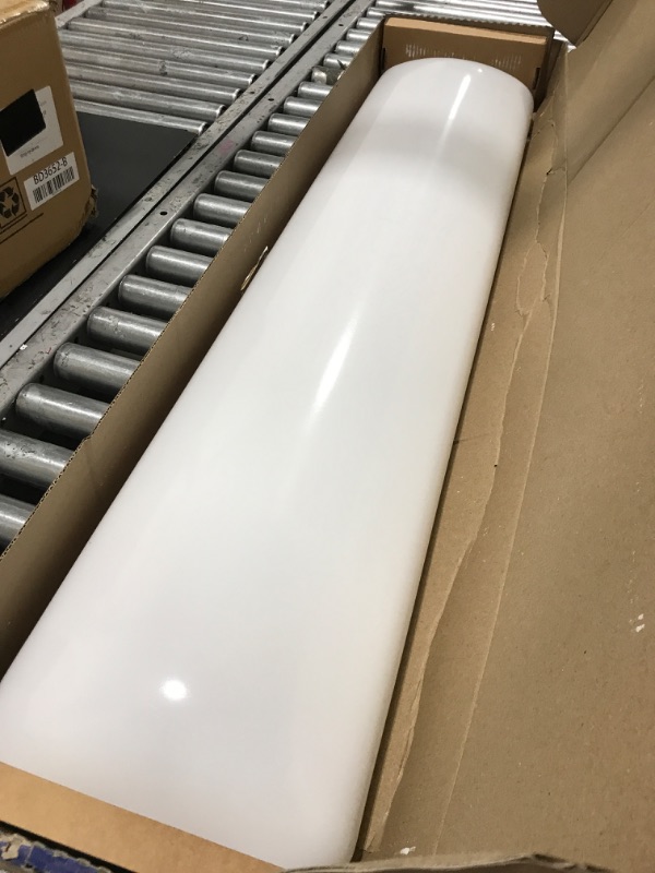 Photo 2 of 1 ft. x 4 ft. White Acrylic Diffuser Lite Puff Linear Fixtures
