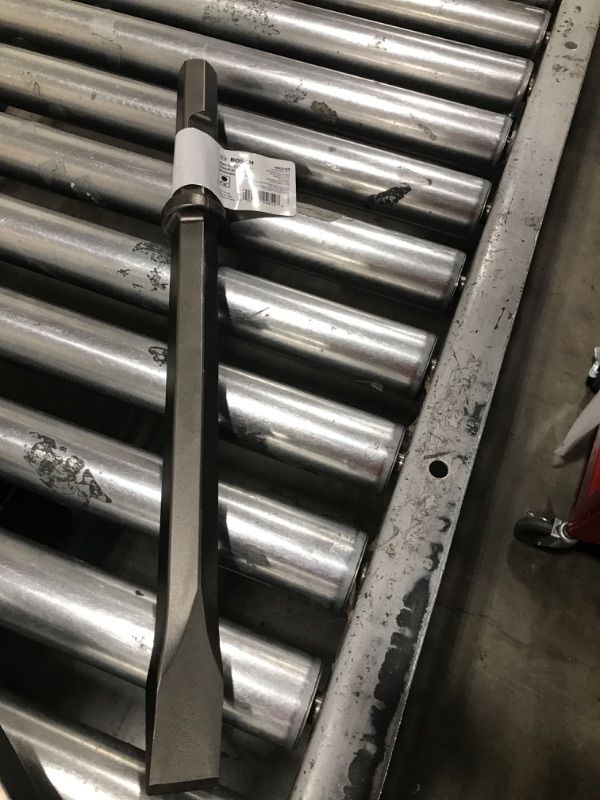 Photo 1 of 1-1/8 in. x 20-1/2 in. Flat Chisel, 1-1/8 in. Hex for use on 1-1/8 in. Hex Hammers
