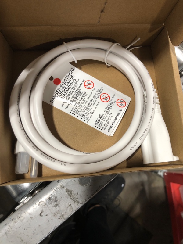 Photo 2 of Amazon Basics Extension Cord, 13 Amps, 125V, 6 Foot, White White 6-Foot Single Extension Cord