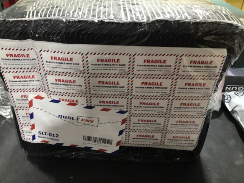 Photo 2 of  6x9" Black Bubble Mailers (50-Pack)
Size:6x9" 50PCS