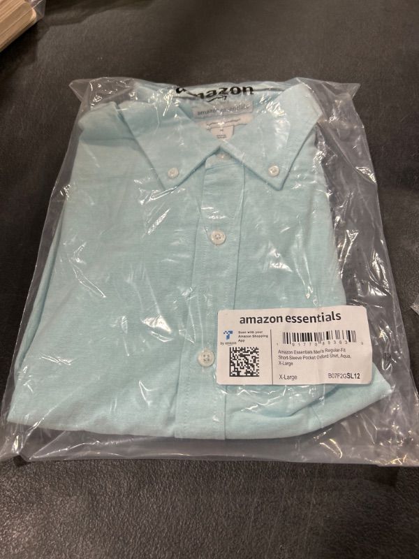 Photo 2 of Amazon Essentials Men's Regular-Fit Short-Sleeve Pocket Oxford Shirt X-Large Aqua Blue