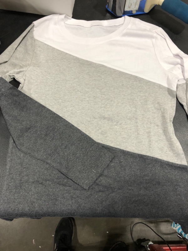 Photo 1 of [Size M] Women's Long Sleeve Shirt
