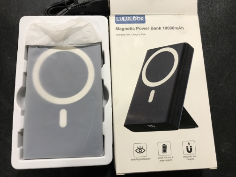 Photo 2 of LULULOOK Battery Pack, 10000mAh Portable Power Bank 22.5w Fast Charger, Magentic Wireless Charger for iPhone 15/14/13/12/Plus/Pro/Mini/Pro Max
